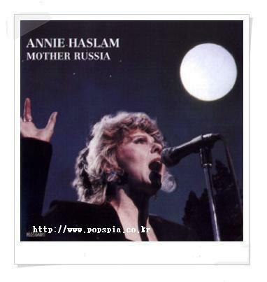 Annie Haslam-mother-Popspia-nd.jpg